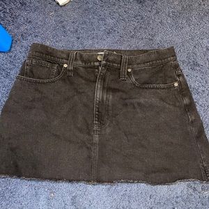 Madewell cute black mini jean skirt